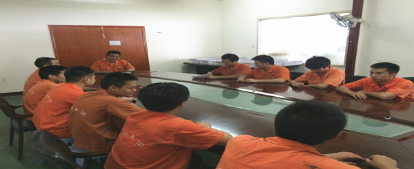 管理升級周例會(huì)召開