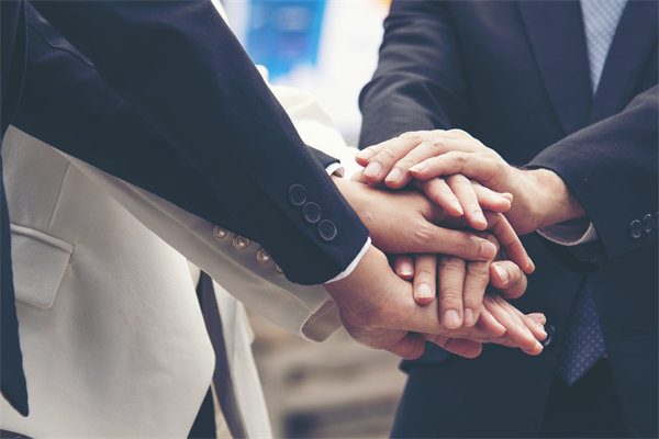 人力資源管理新策略：構(gòu)建人才磁場(chǎng)，推動(dòng)企業(yè)發(fā)展