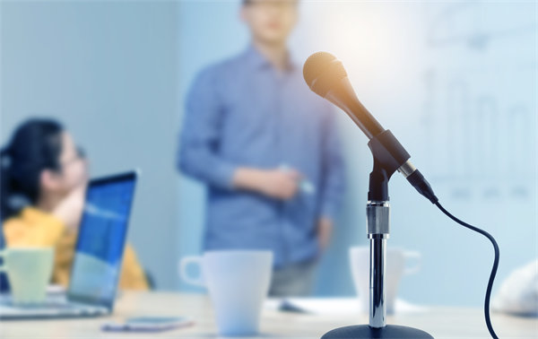 企業(yè)文化如何深度融合HR管理，增強團隊凝聚力？