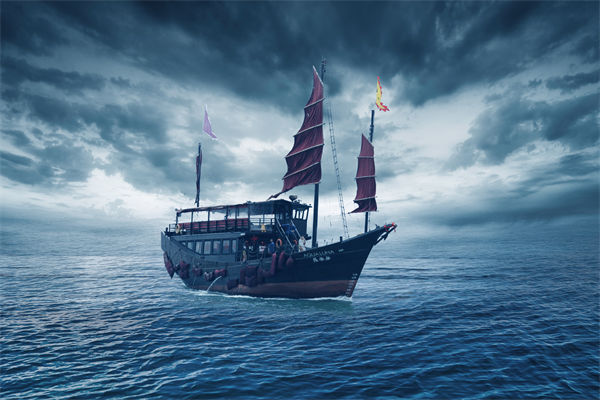 在全球化競爭中，企業(yè)如何制定有效的戰(zhàn)略管理策略？