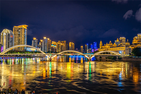 企業(yè)如何借助福州咨詢公司提升員工績(jī)效與團(tuán)隊(duì)效能？