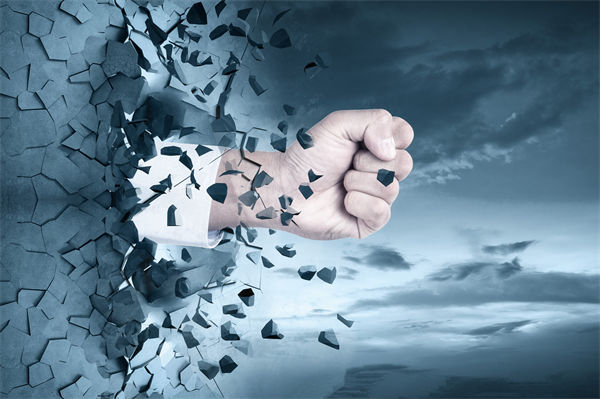 全球化競爭下，企業(yè)管理如何保持靈活與創(chuàng)新？