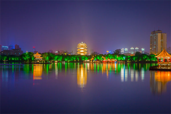 營銷轉(zhuǎn)化率低迷？濟(jì)南營銷咨詢公司如何精準(zhǔn)打通獲客變現(xiàn)鏈路？