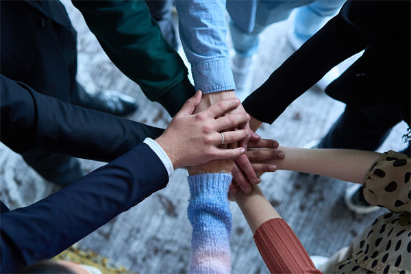 黑河小學迎來大批俄羅斯萌娃，企業(yè)文化管理怎么看？